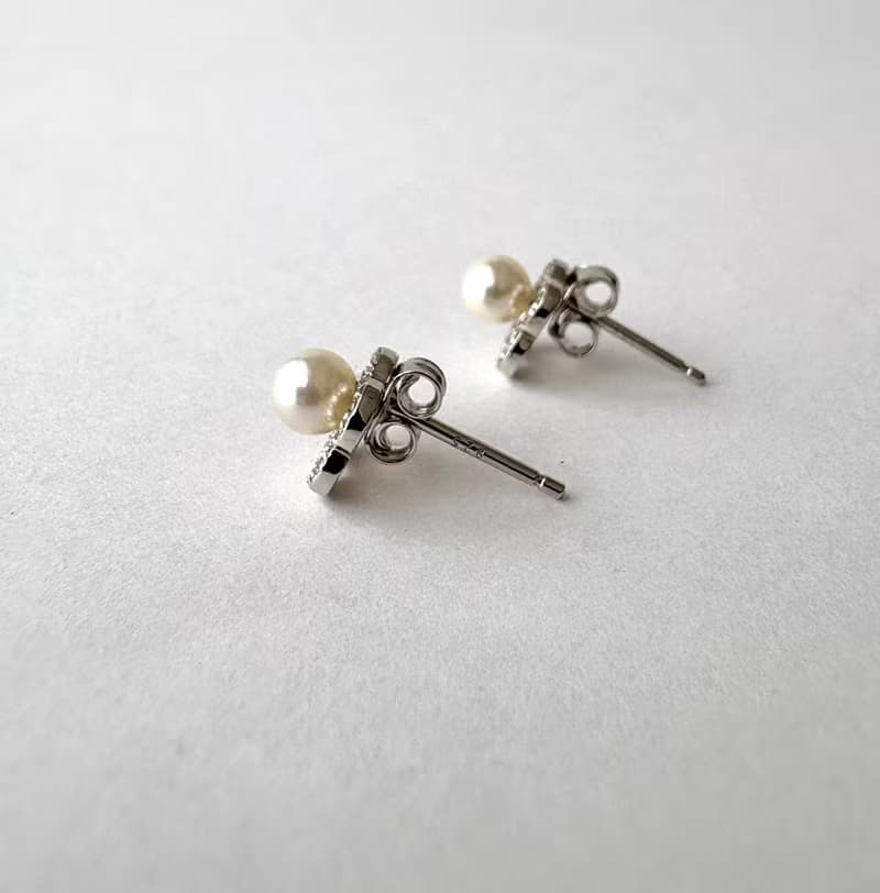 SV スタッドピアス あこや真珠 ベビーパール パールピアス　日本の真珠　pearl earrings  珍珠耳環 珍珠耳环 진주귀걸이
