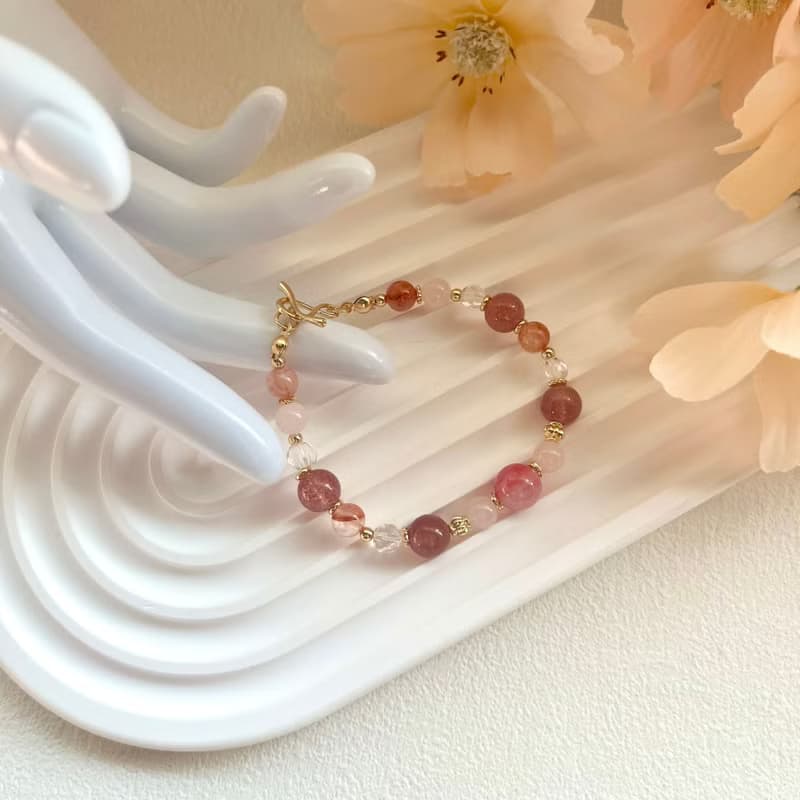 櫻花雨+粉晶+草莓晶+紅膠花  14k金 8字OT扣手鍊
