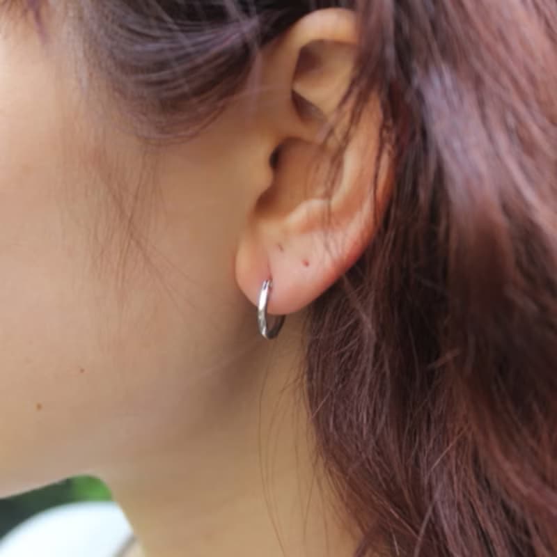 silver925 ピアス -fluent Pierce- (1P)　イヤリング　スターリングシルバー　フープピアス　日本