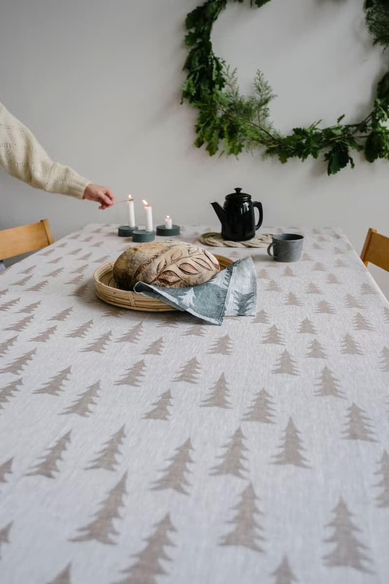 北歐設計師款 – 冷杉桌巾(147X147cm) Gran Tablecloth, Sand