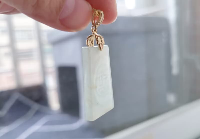 【親翠】天然翡翠 冰晴老種福字無事牌14K金葉子釦頭鎖骨鏈