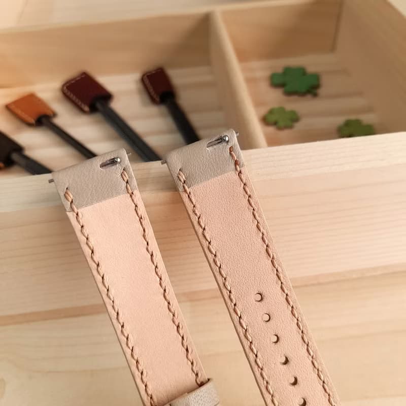 【一般款式錶帶 - 米灰色】高級皮革  手工訂製