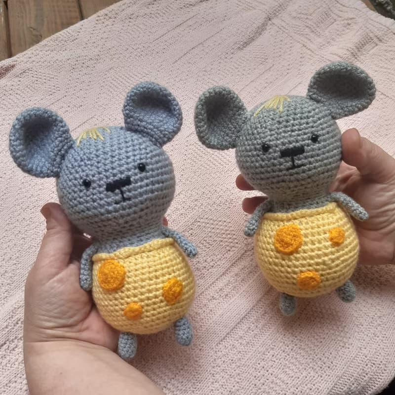 Hand crochet funny Mouse Stuffed toys Animals Plush toys Knit gift Amigurumi