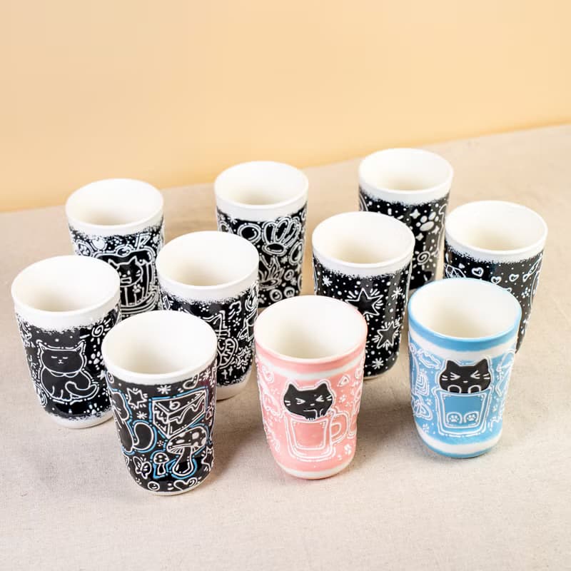 Unique Paw Shaped Coffee Mugs, 3D Crafted Cartoon Cat Tumblers for Water/Tea