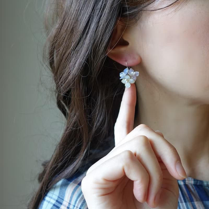 繊細な紫陽花のピアス/イヤリング/ノンホールピアス