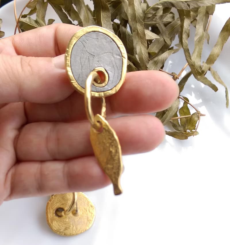 Vintage Jewelry 西洋古董飾品 雙色 沙漠風情 小魚墜 針式耳環