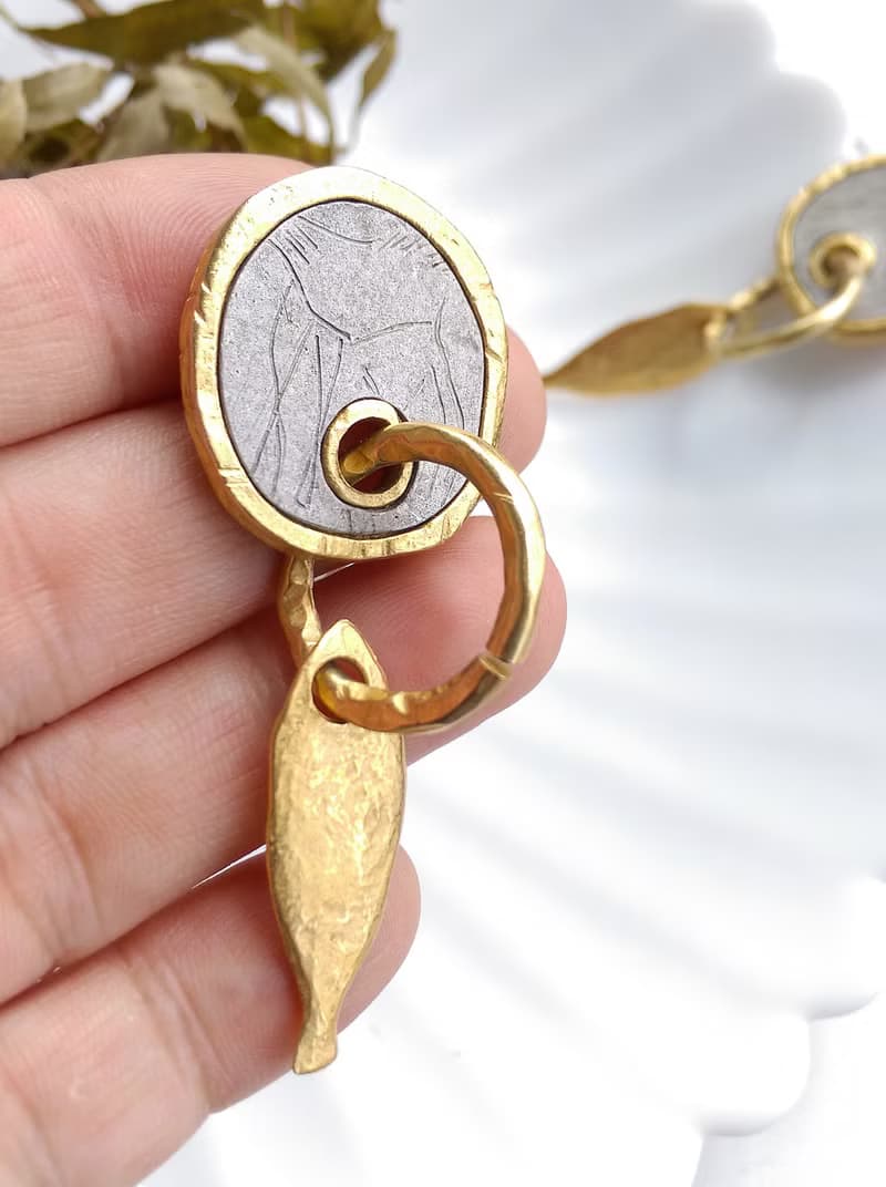 Vintage Jewelry 西洋古董飾品 雙色 沙漠風情 小魚墜 針式耳環