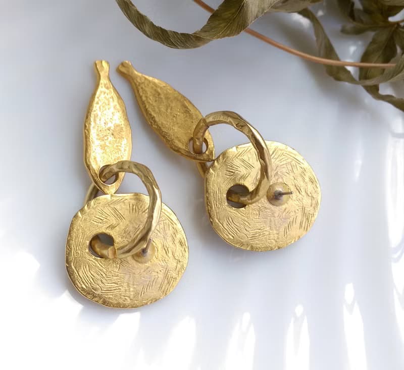 Vintage Jewelry 西洋古董飾品 雙色 沙漠風情 小魚墜 針式耳環