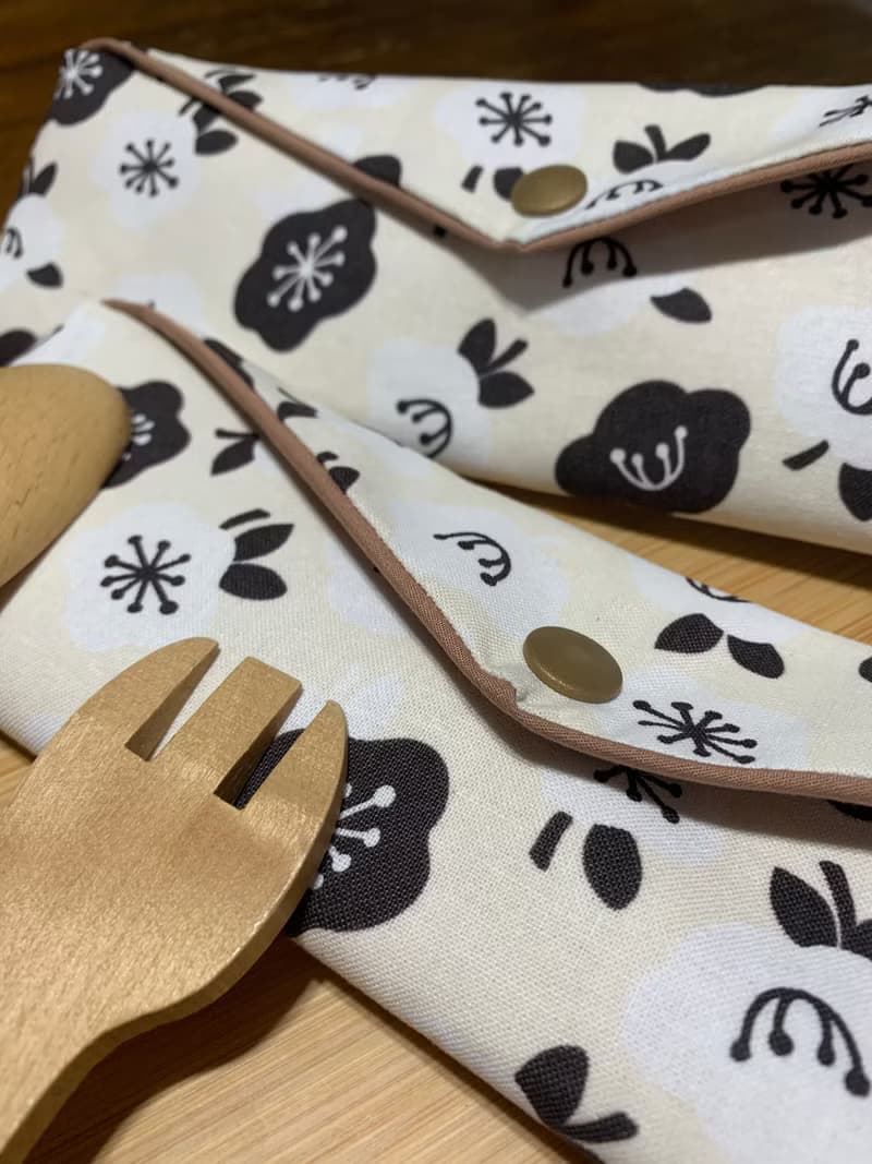 文青風環保純棉筷袋 ~ 花舞 原麻白 日本 潮物 收納 手作餐具袋