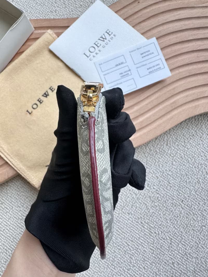 中古Vintage Loewe 灰色圓形餅乾零錢包