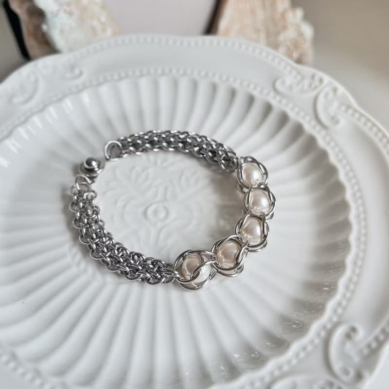 Capture 不鏽鋼珍珠手鍊 手環 (鐵灰)