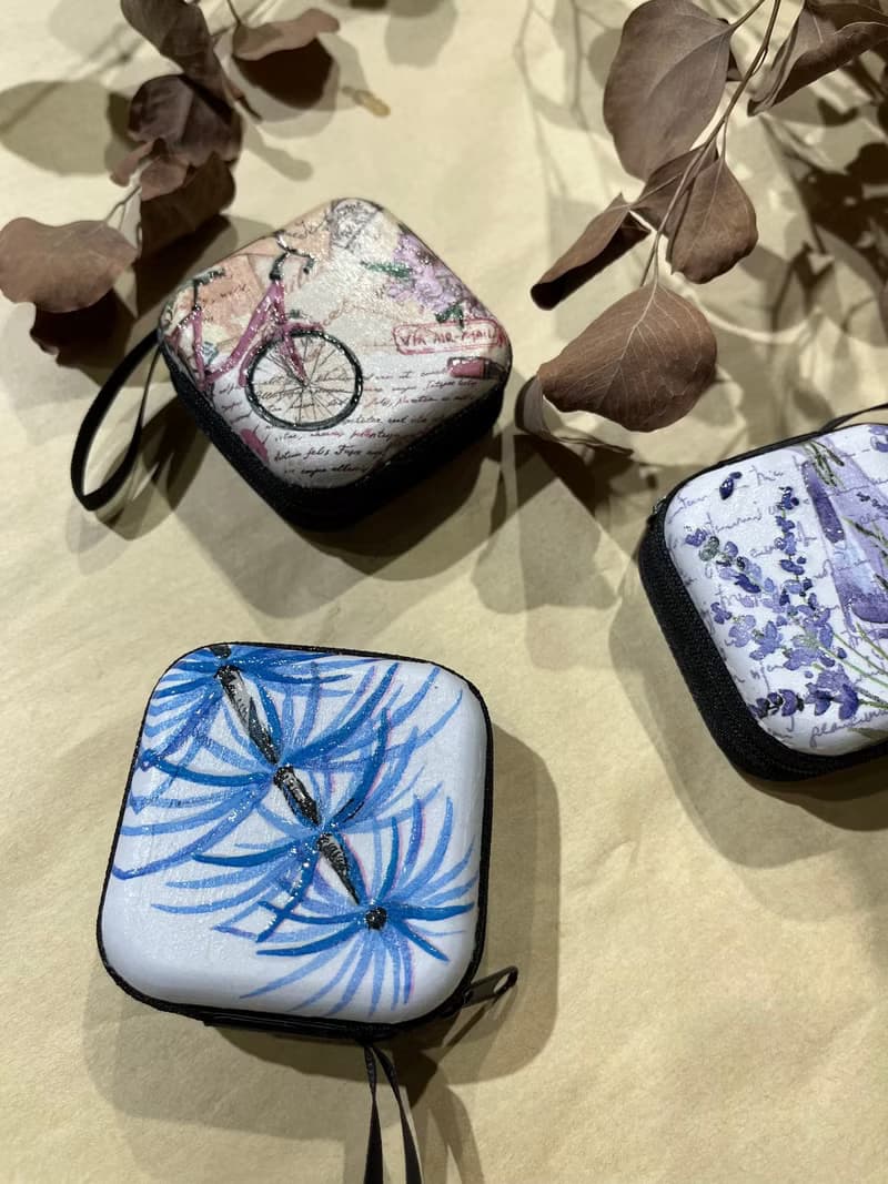 小物收納盒 充電線 耳機 飾品 聖誕 禮物 紙藝拼貼 蝶古巴特