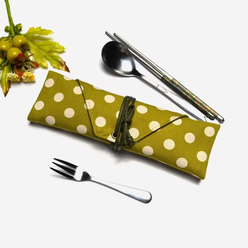 芥末綠白圓點餐具包/筆收納袋 餐具套 餐具袋帆布 收納 環保 方便