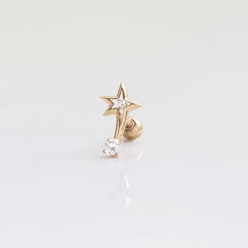 14K 星星弧形鑽鎖珠耳環 (單個) (方向適合左耳耳骨)