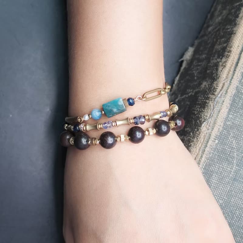 VIIART。龍淵。珍珠海藍寶藍燐灰石黃銅手鍊 | 原創天然石手鏈