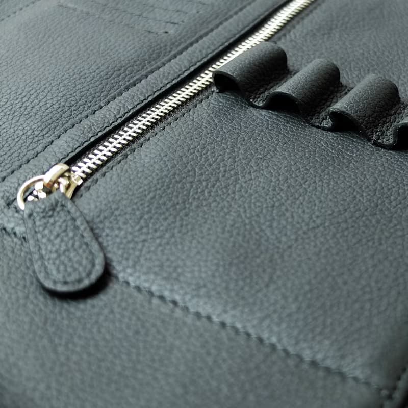 Tech. Folio Black color ESSENTIAL Journey full grain Cowhide leather