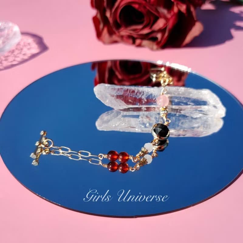 請當主角。粉晶 淡水珍珠 黑瑪瑙 14K包金 水晶礦石設計手鍊