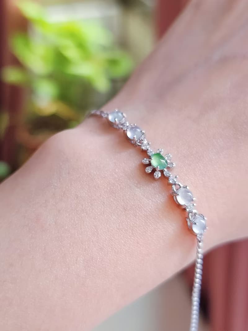 財富|仙女氣|緬甸翡翠高冰白綠飄花蛋面4.8mm純銀鍍18k多顆手鏈