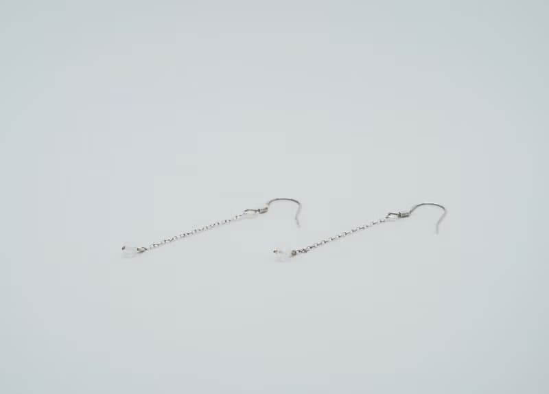 Unwinding 清風垂墜水晶耳飾 抗氧化