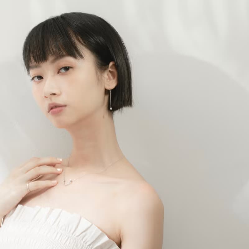 Unwinding 清風垂墜水晶耳飾 抗氧化