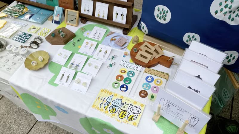 iii招財貓 插畫 切型貼紙 防水貼紙 三色一組 獨家可愛登場