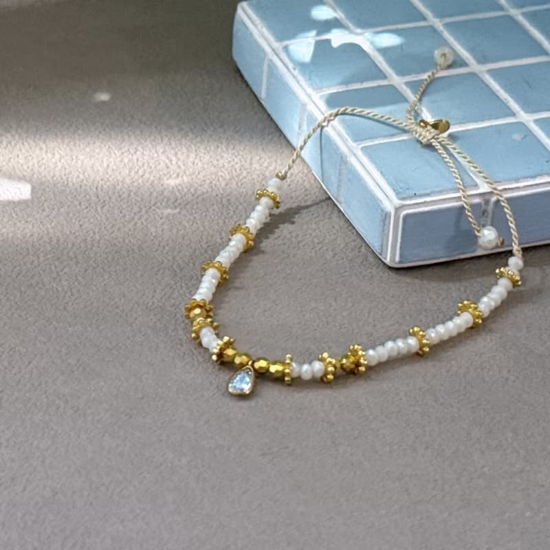 【新品】璀璨手環 (珍珠白)_ 水晶古董玻璃珠手鍊 可調手圍