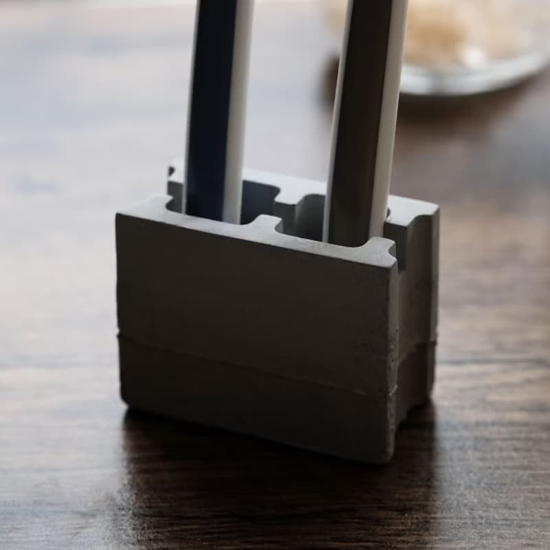 牙刷架 水泥空心磚 桌上擺飾 文具雜貨 男友禮物 父親節禮物