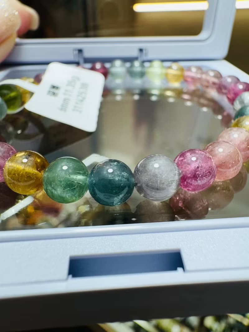 小精品美人魚冰透色彩碧璽6mm11.35g財富事業強磁場旺夫石帶灰碧