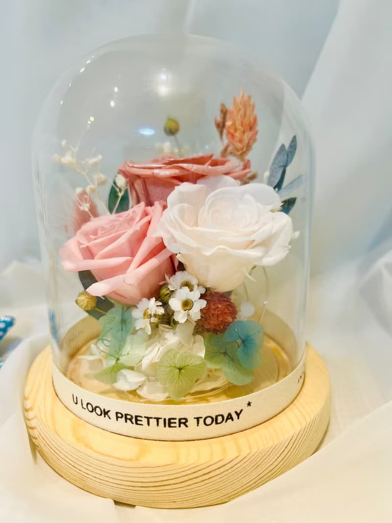 LED永生玫瑰花玻璃罩