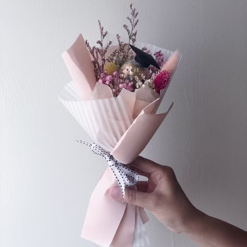 畢業金莎巧克力花束 畢業花束 乾燥花束 金莎花束 快速出貨