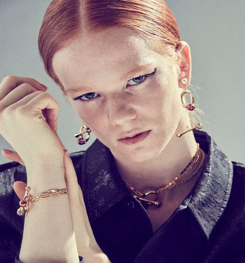 Buckle Snowball Bracelet