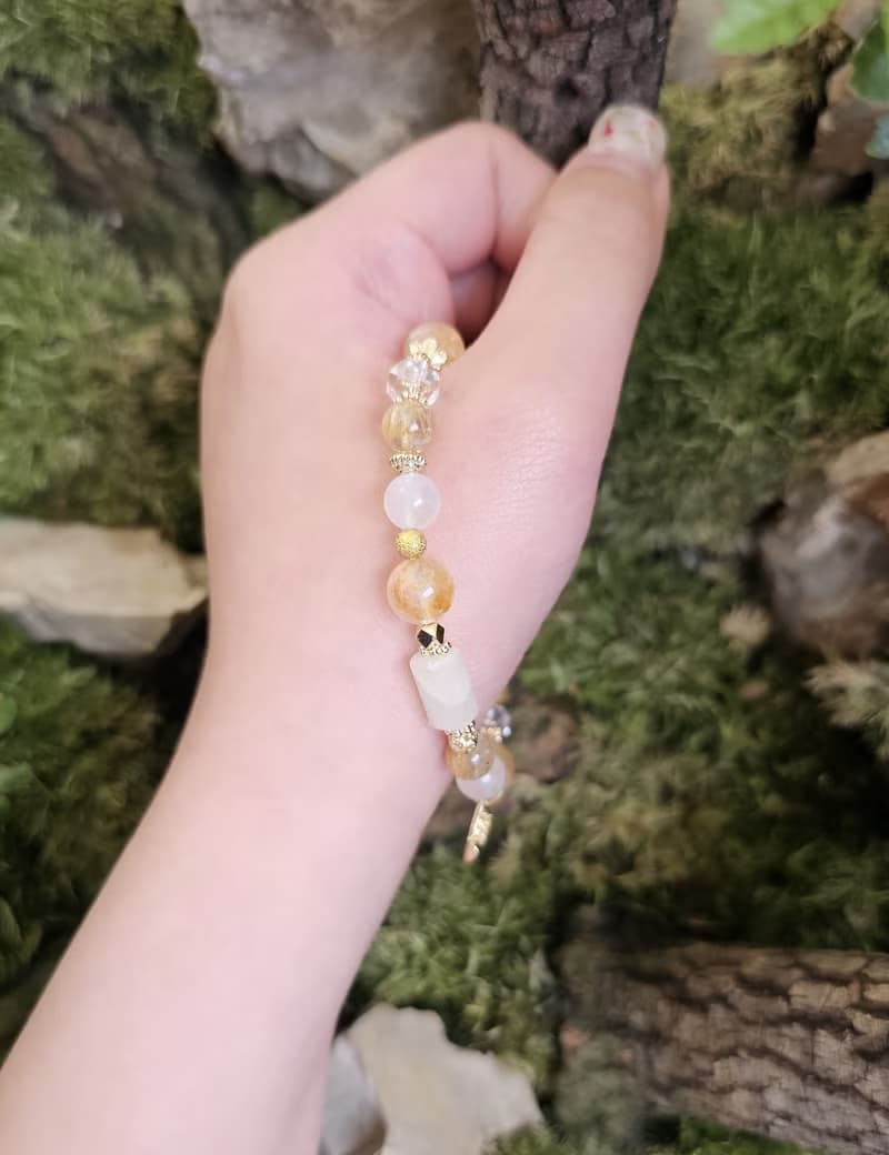 晶月花影-黃膠花/月光石/鈦晶/招財水晶手鍊/開運水晶/豐盛/好運