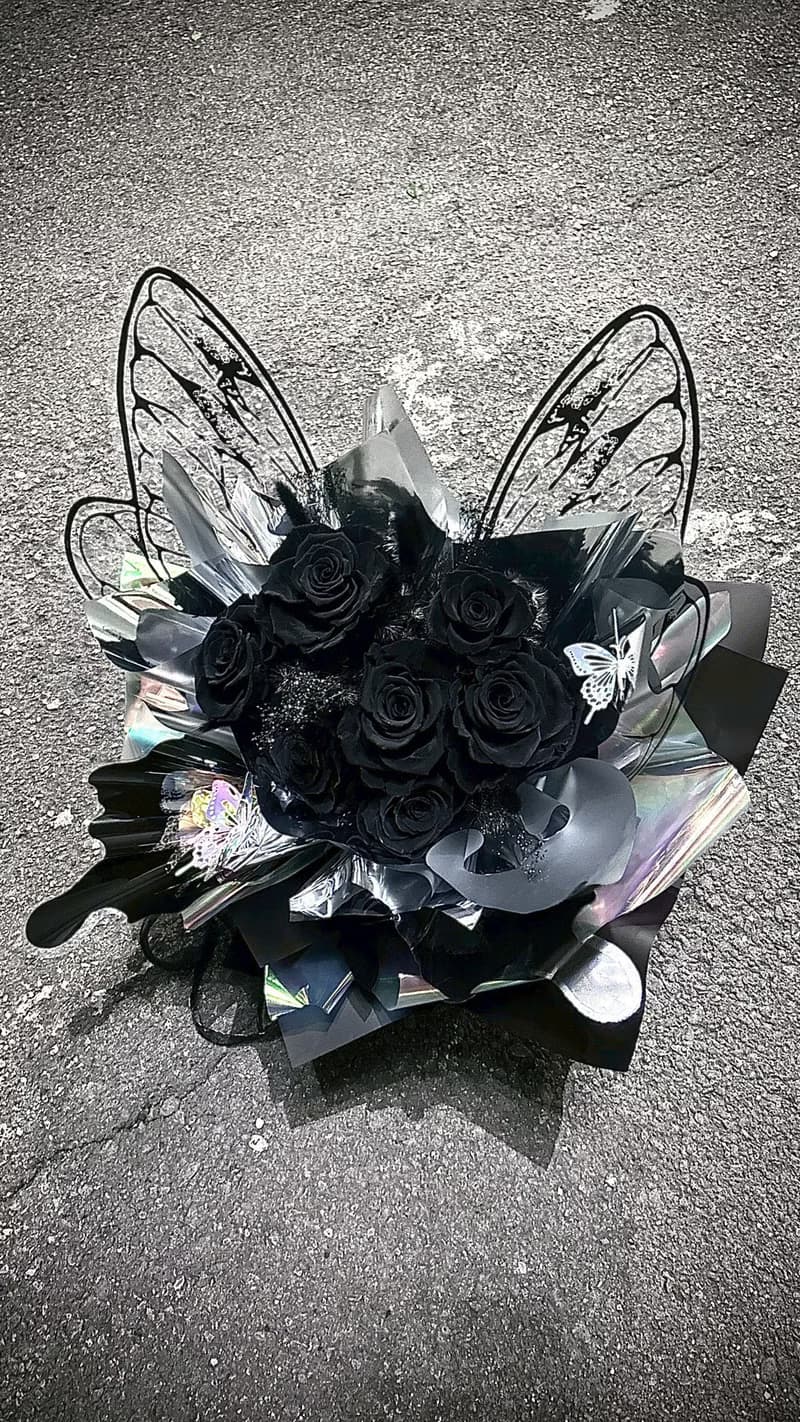 【關於花藝 │蝴蝶永生花束】 蝴蝶花束 情人節 永生花束 面交