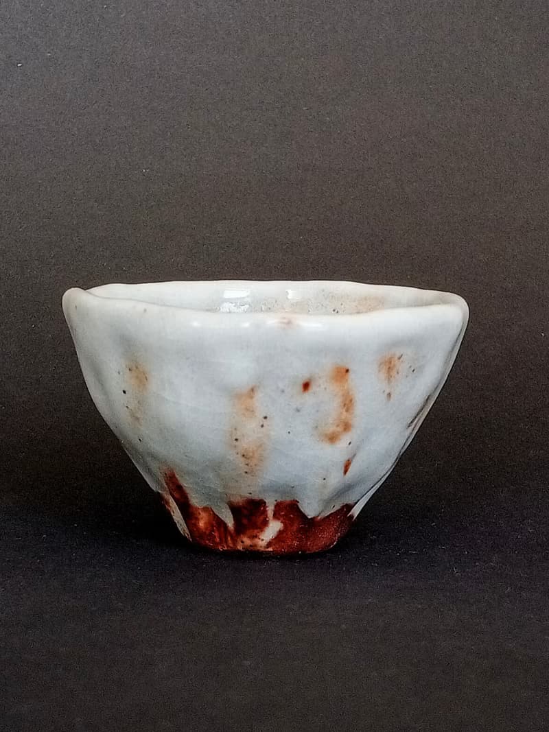 志野釉小茶杯_橘白自然釉色--
