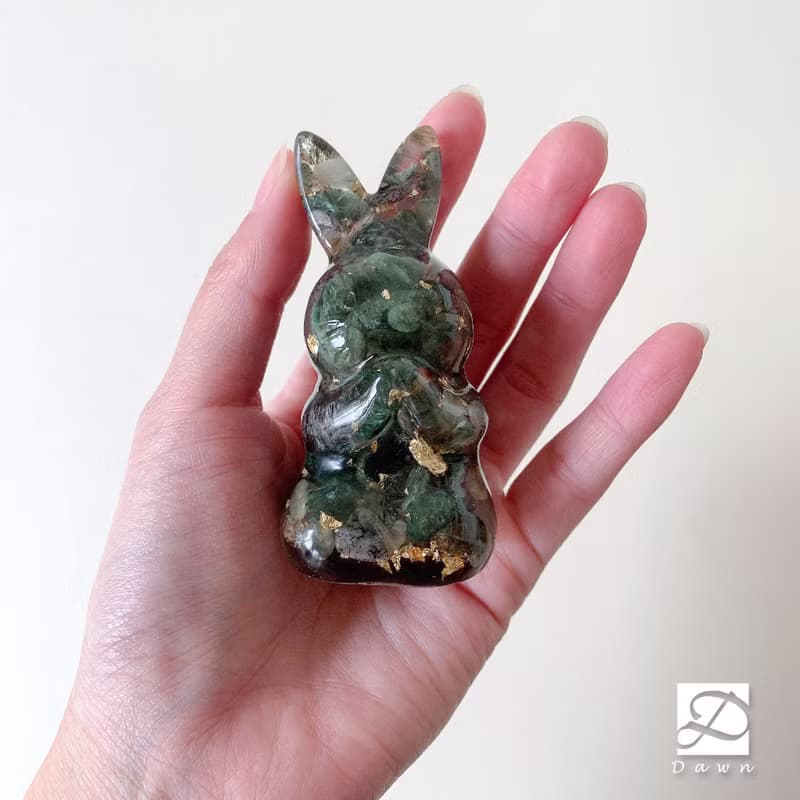 招財水晶兔 祈福兔 M號 兔年行大運 |新年禮物 新年裝飾|黃髮晶