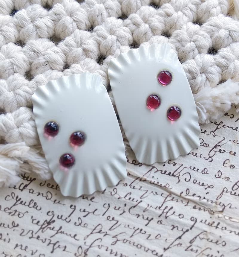 Vintage Jewelry 西洋古董飾品 白琺瑯 方形波浪 針式耳環