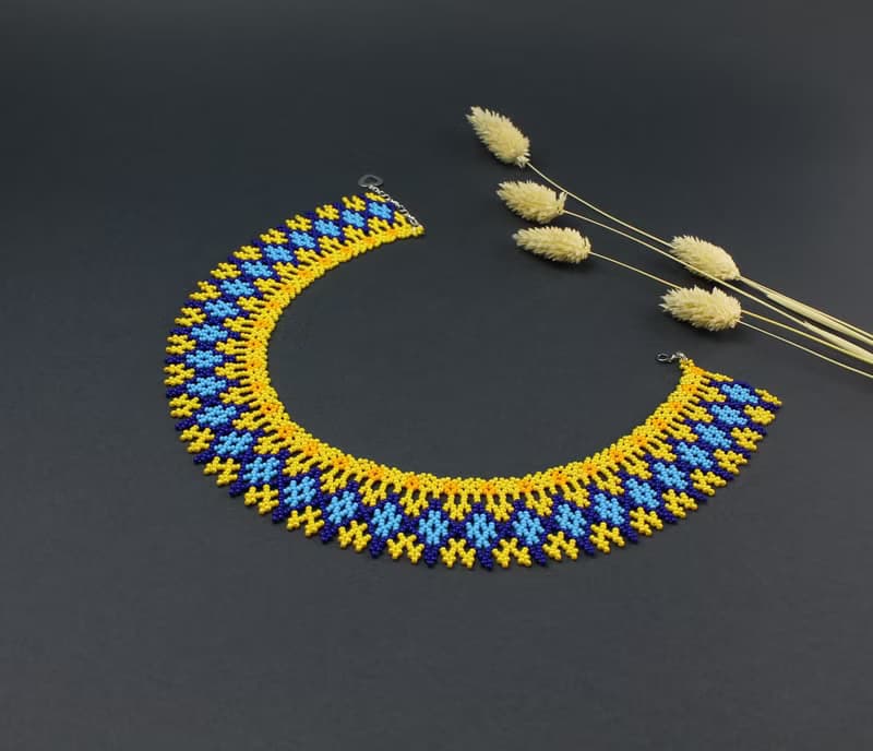 Blue and yellow beaded necklace for woman