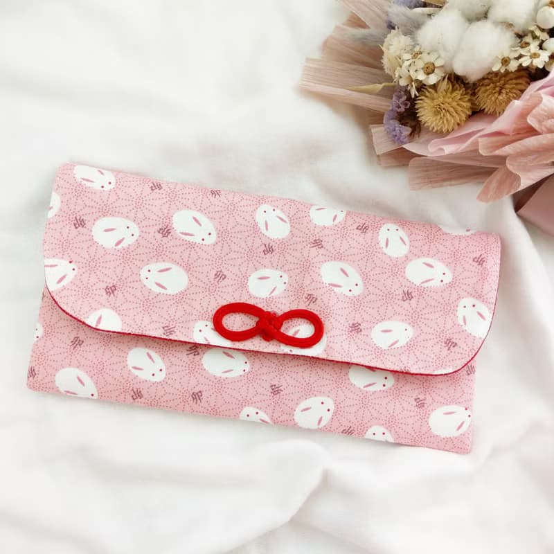 免費繡名字。拖鞋兔兔-2色可選。布紅包袋 / 口罩收納袋
