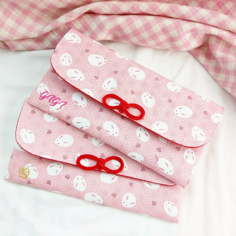 免費繡名字。拖鞋兔兔-2色可選。布紅包袋 / 口罩收納袋