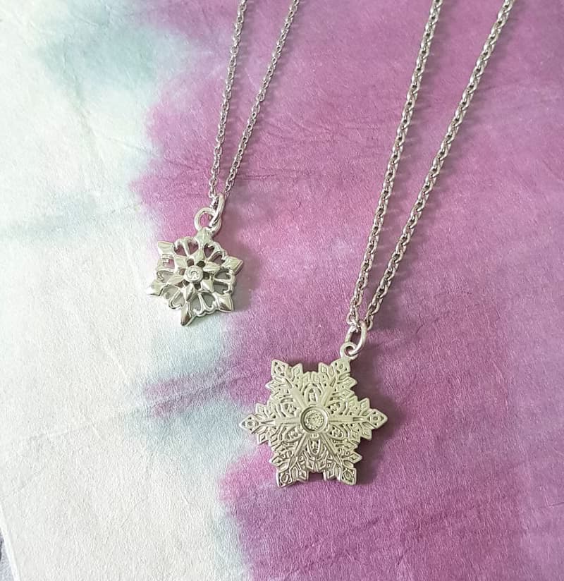 +純愛如雪+ 925純銀飾晶鑽雪花項鍊情侶對墜對鍊 鑽色可換