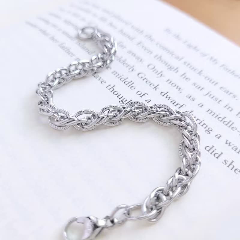 迴旋。中性款白鋼手鍊  不怕水不變色防過敏