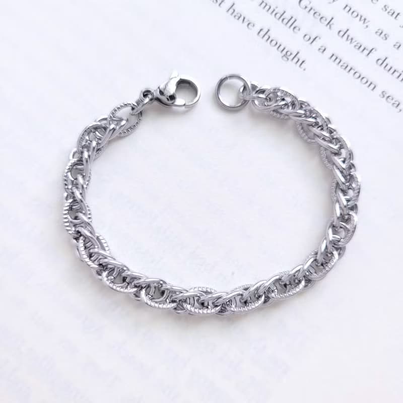 迴旋。中性款白鋼手鍊  不怕水不變色防過敏