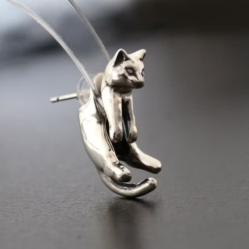 脱力猫ピアス グリ Silver 片耳