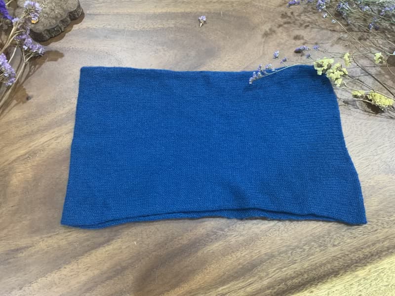 丈青蟬翼中性圍脖。高檔羊毛圍巾。優質的輕柔。約25g。可繞2圈