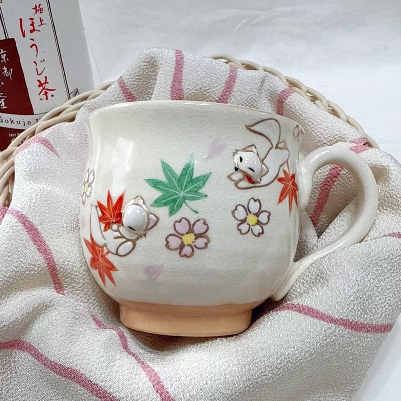 京燒立體馬克杯 - 雲錦白狐