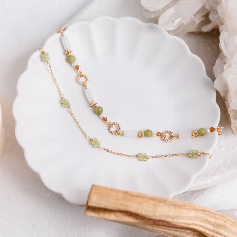 財運 x 橄欖玉 白玉 黃銅鍍18K【花菸草 • 只愛你一人】手鍊