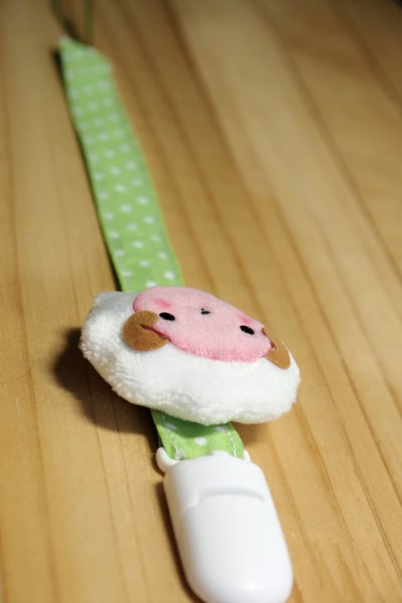 Bucute小羊奶嘴夾釦子/繩子(香草奶嘴用)/寶寶專用/手工製作/彌月禮物