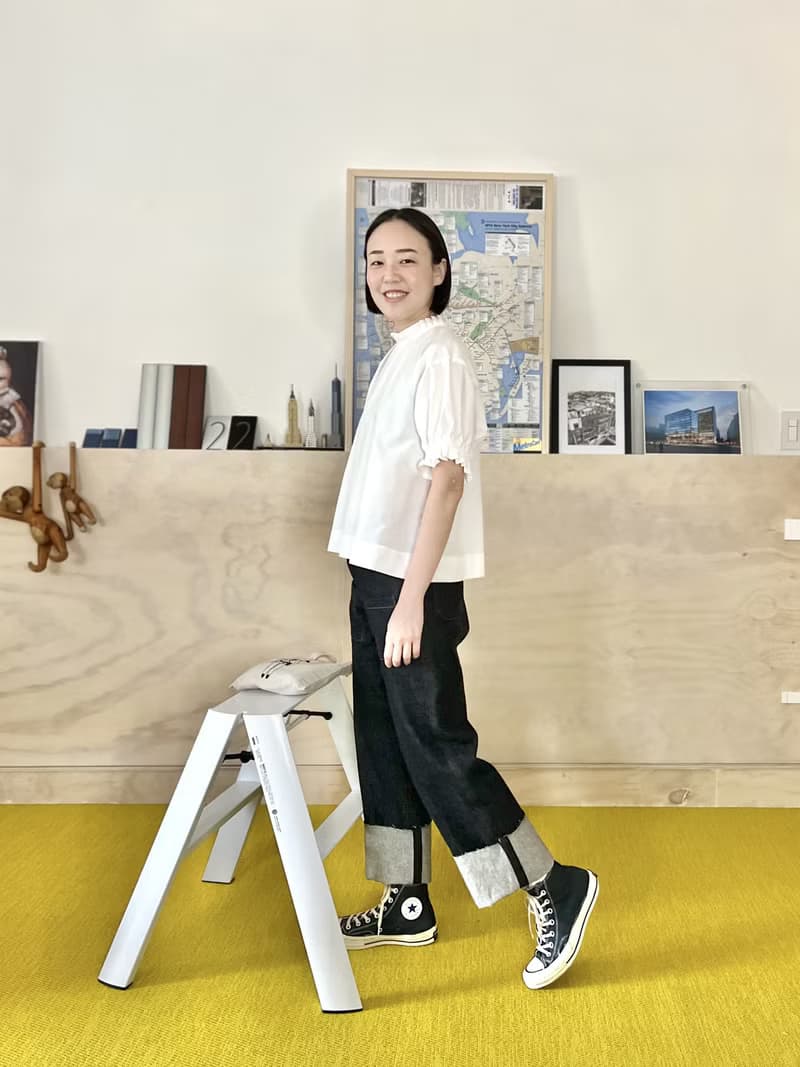 百折小立領澎袖上衣