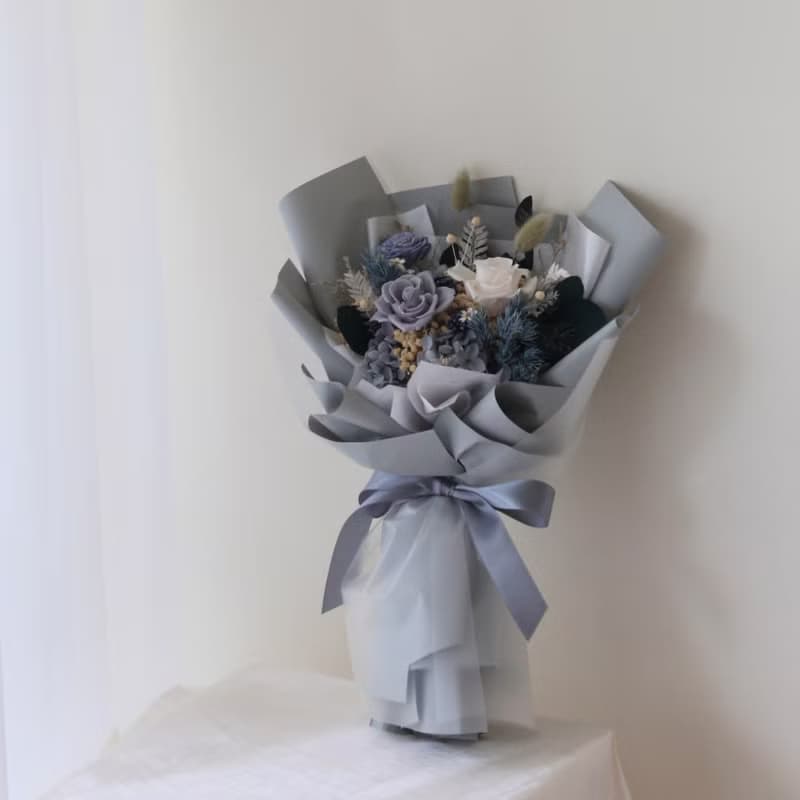 【畢業花束】畢業禮物 永生玫瑰 玫瑰花束 永生花束 玻璃球