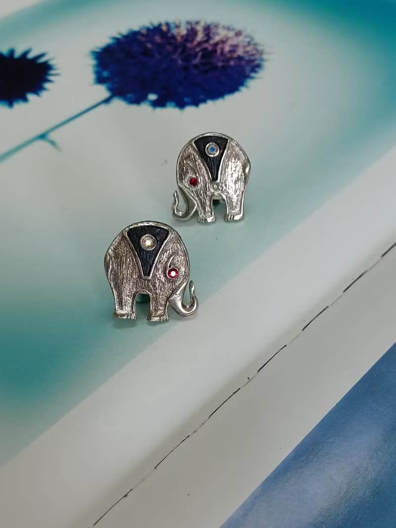 vintage jewelry  古董夾式耳環 吉象如意